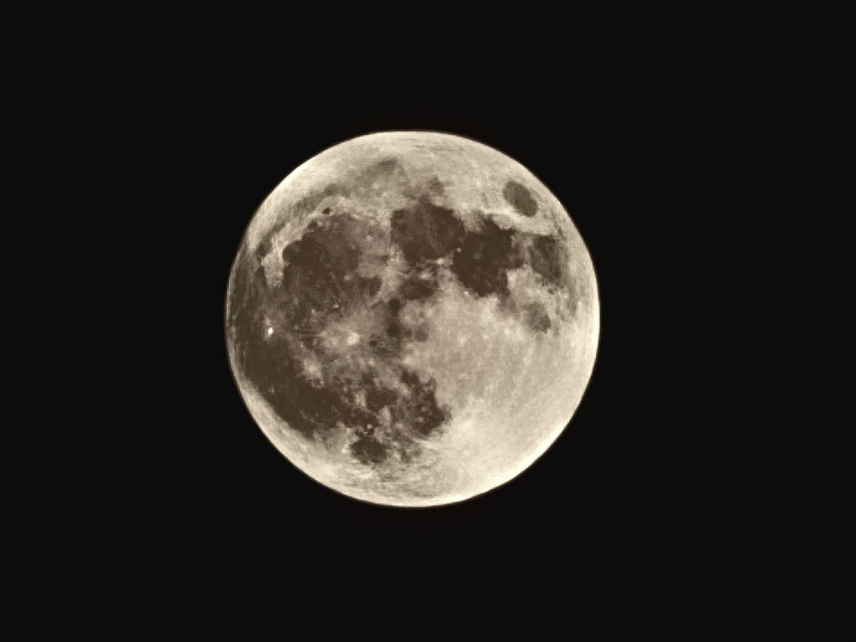 images/feeds/3b014f100ac54f6fb70db9053a4f5b53