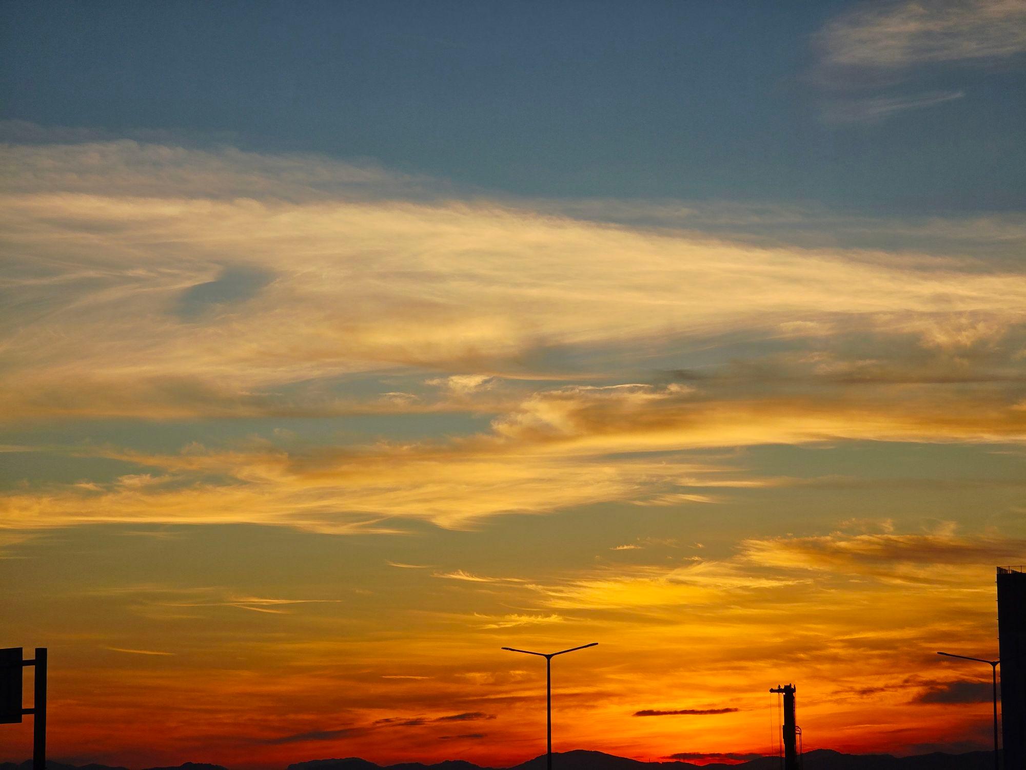 images/feeds/76f075655c60430ab50b400d985c8b1c