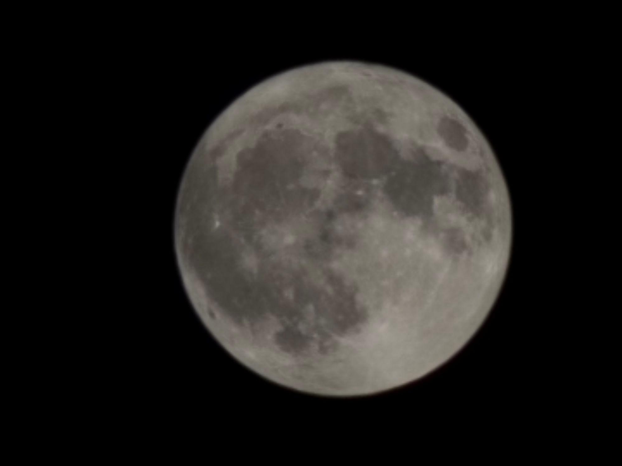 images/feeds/9ce1d5c410934649bb59f291c43d917d